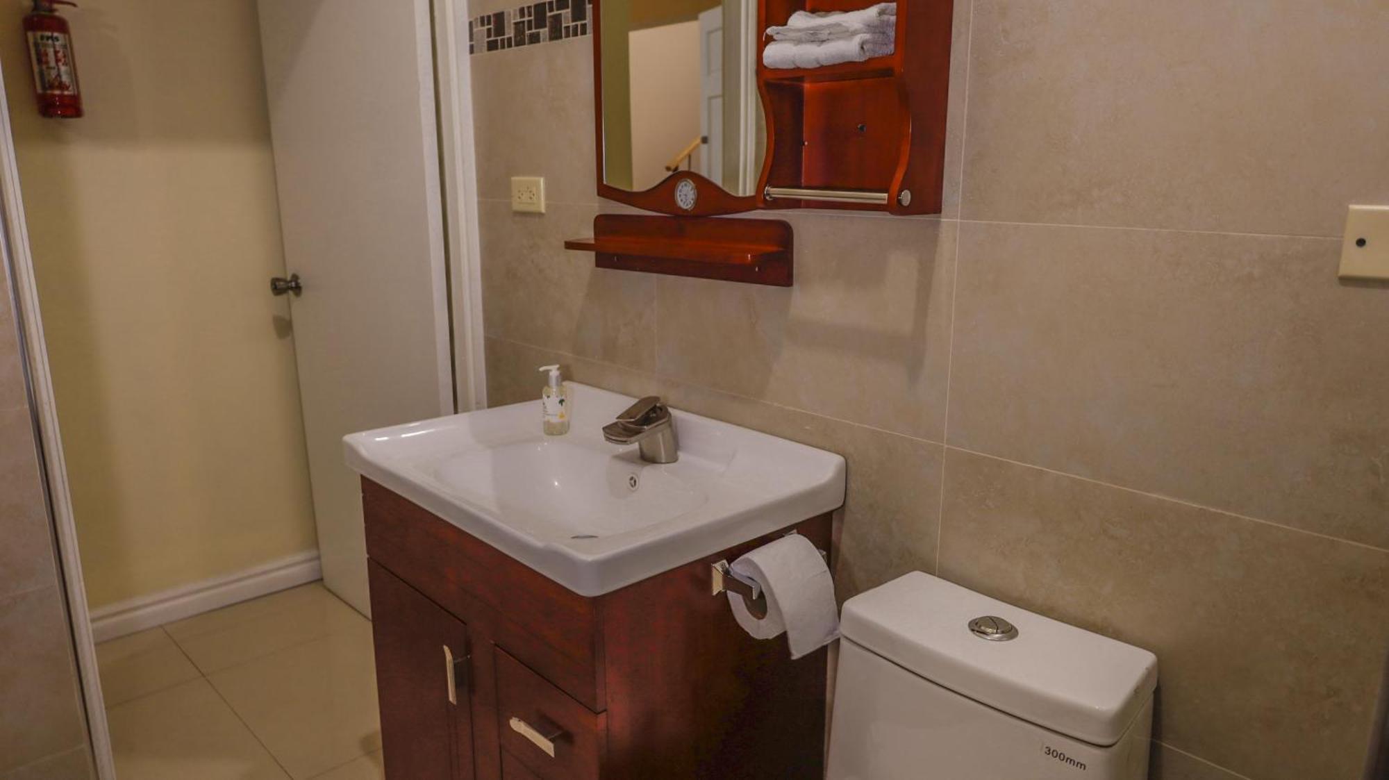 קינגסטון Ivs Bed And Breakfast מראה חיצוני תמונה